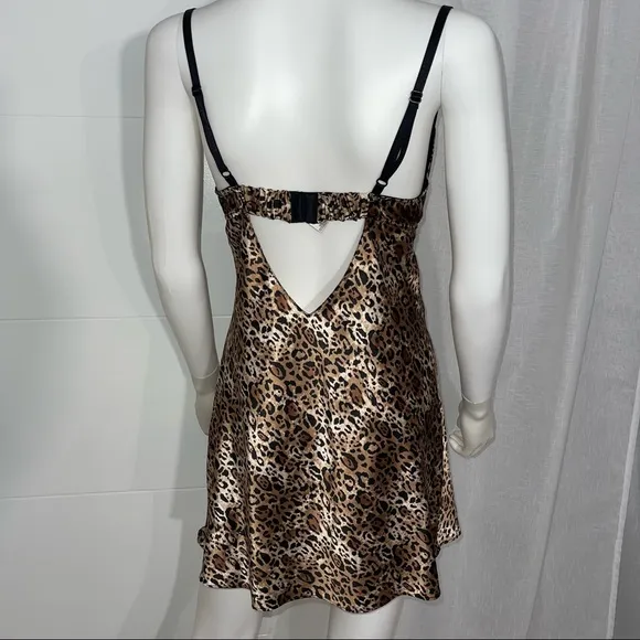 34D VS Victoria’s Secret Satin Leopard Dress Sexy Chemise Lingerie slip