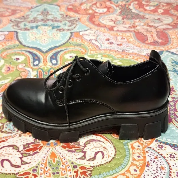 90s Y2K Vintage Madden Girl G-TRIX Platform Oxford Style
