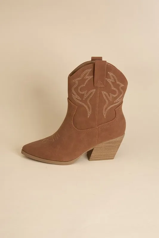Embroidery Western Boots