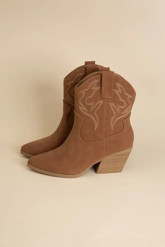 Embroidery Western Boots