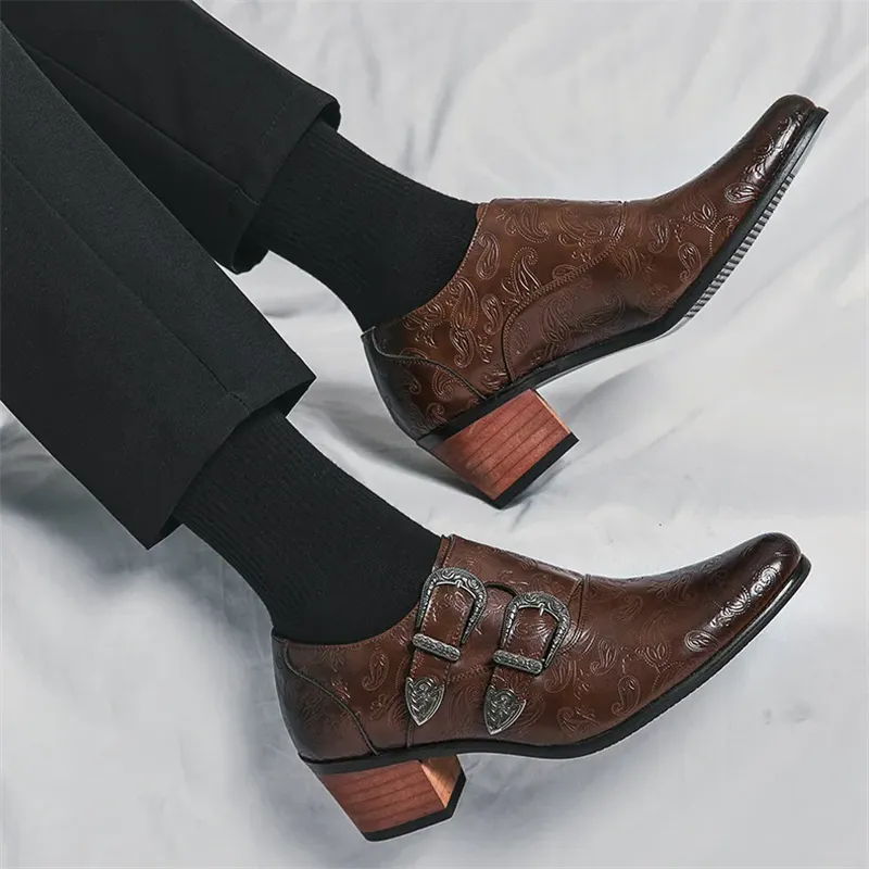 Men's Vintage Paisley Pattern Metal Buckle Chunky Heel Dress Shoes