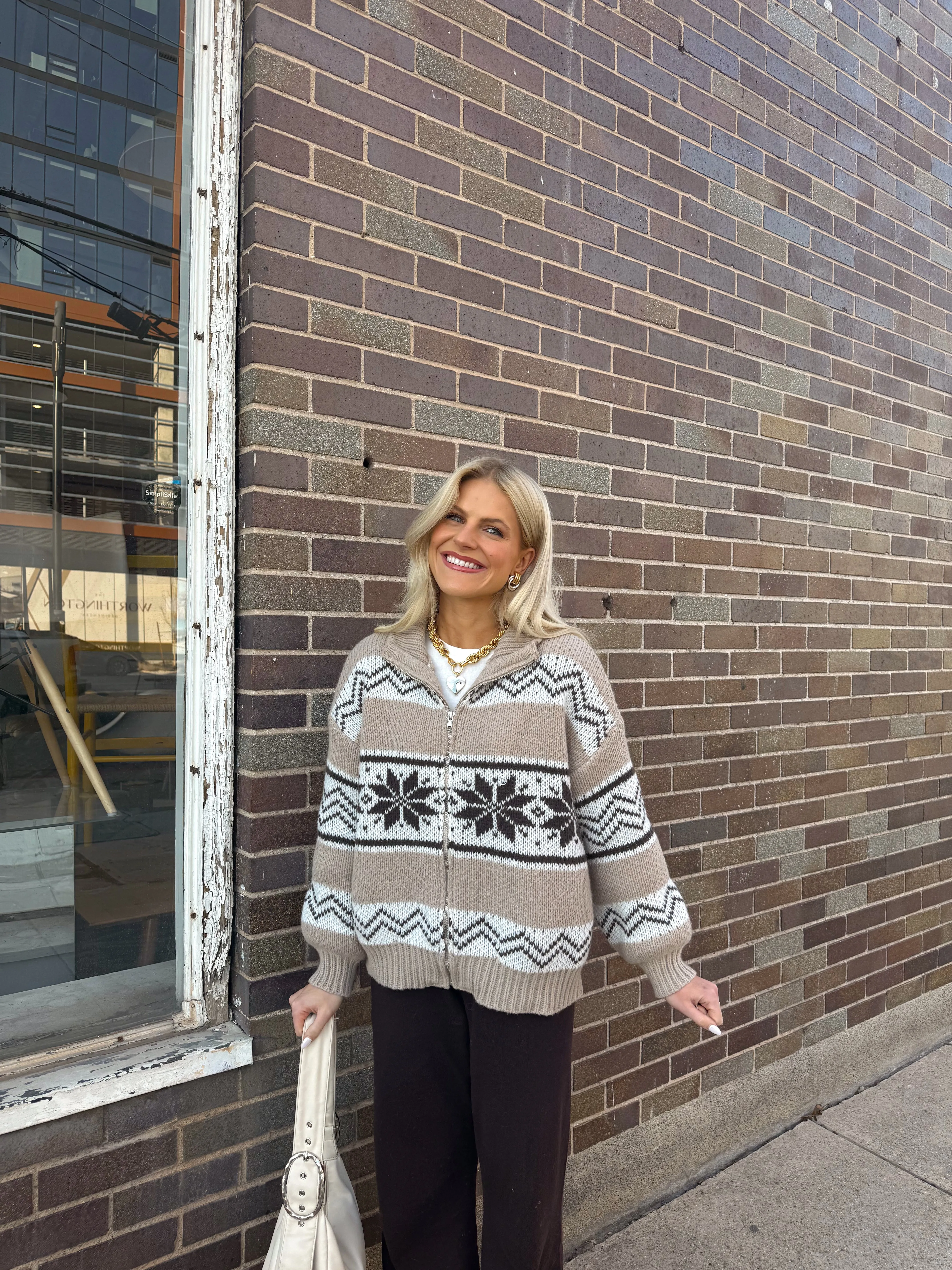 Mountain Mems Cardigan