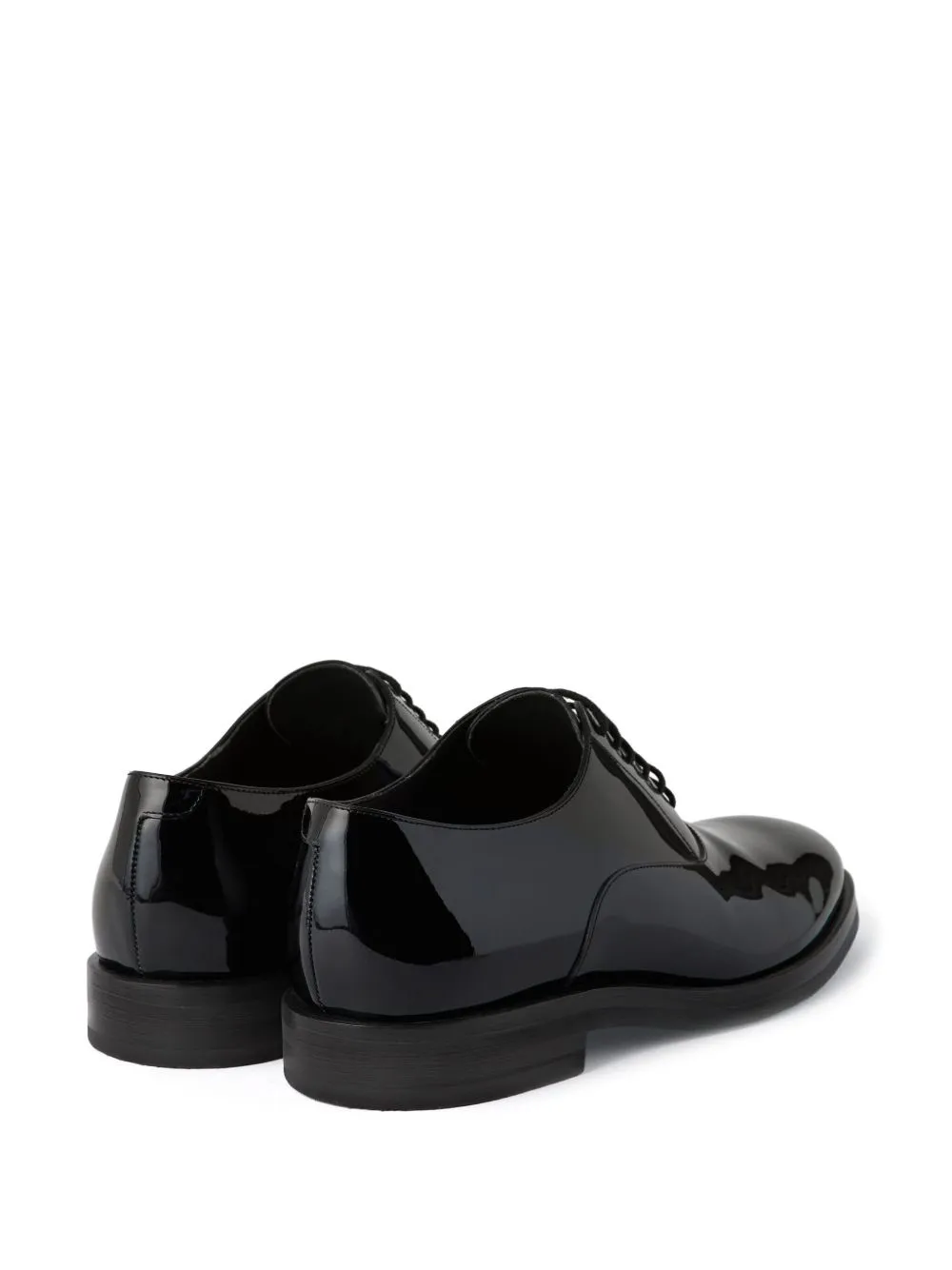 Patent leather oxford shoes
