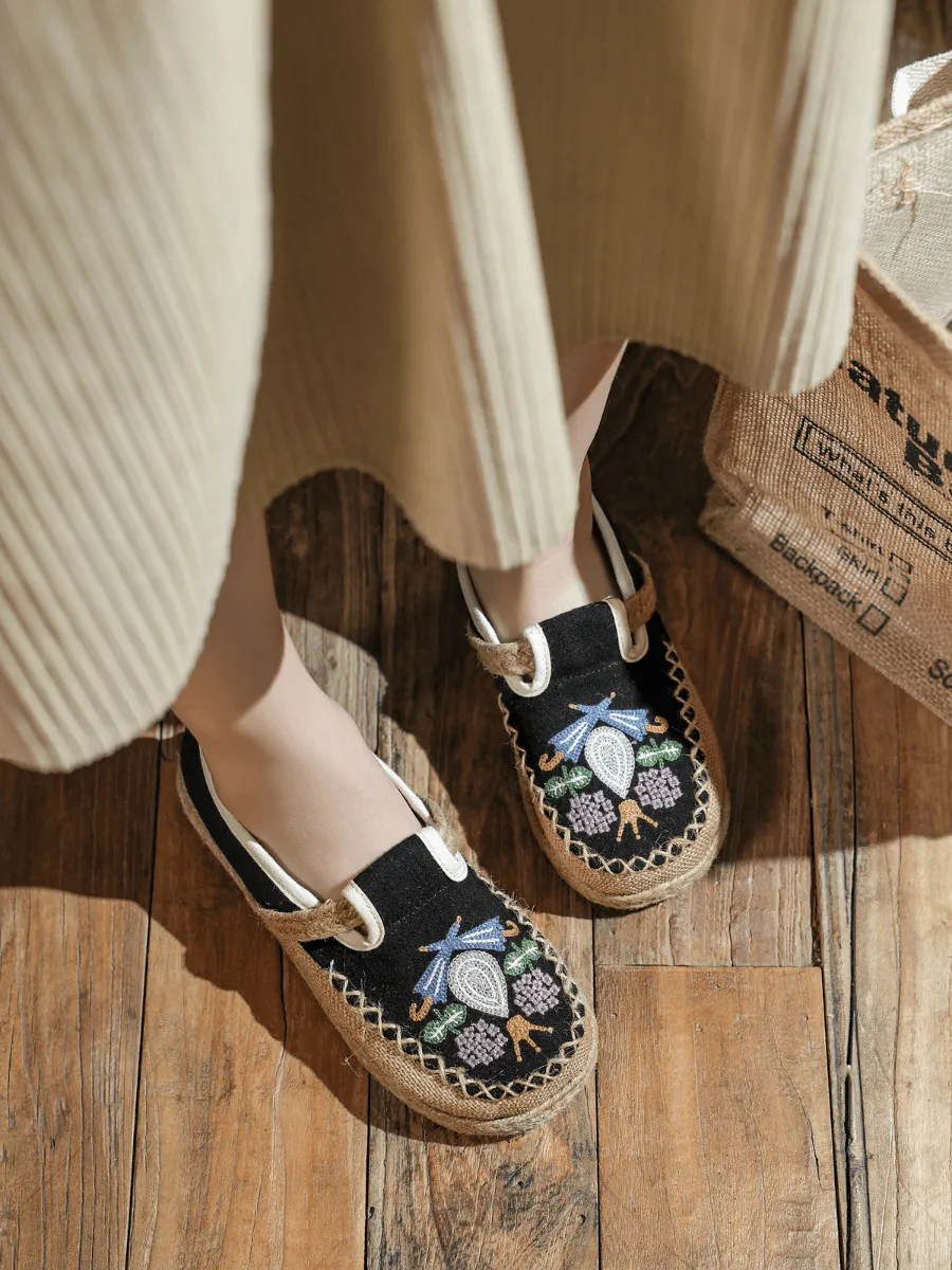 Pattern Embroidered Linen Espadrille Loafer - Black