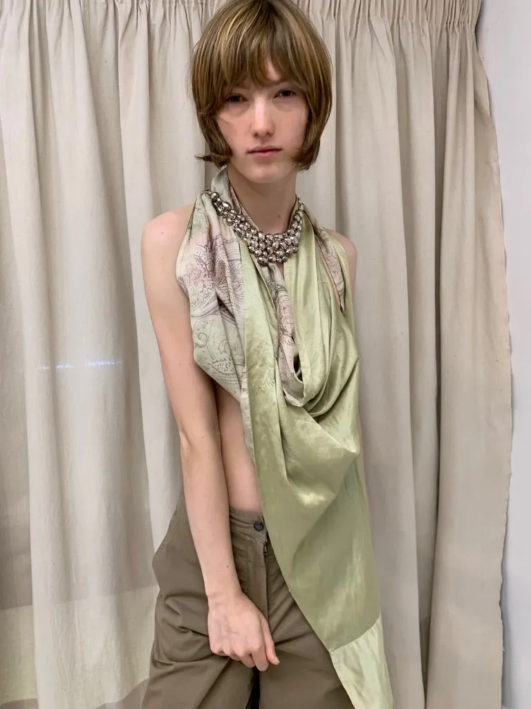Reversible wrap top, paisley pistachio