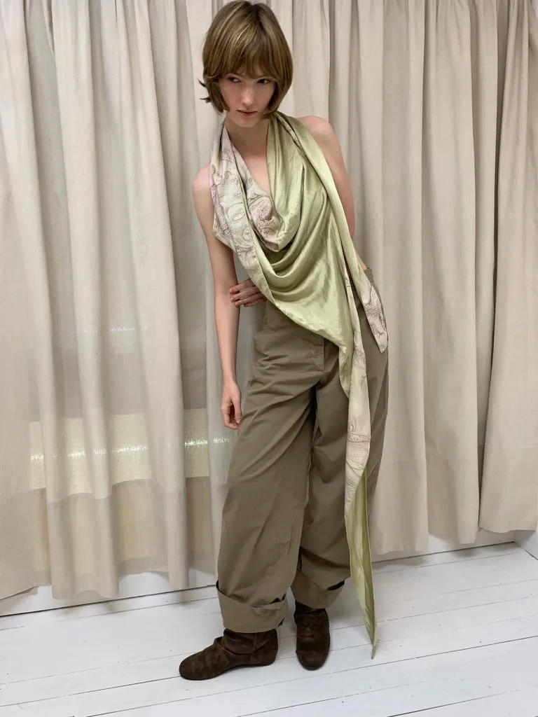 Reversible wrap top, paisley pistachio