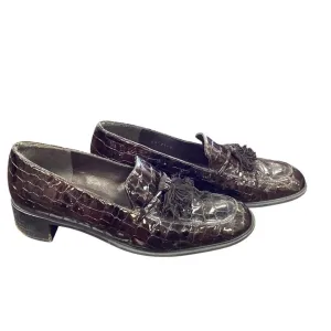 STUART WEITZMAN EMBOSSED LOAFERS (#100)
SIZE 7