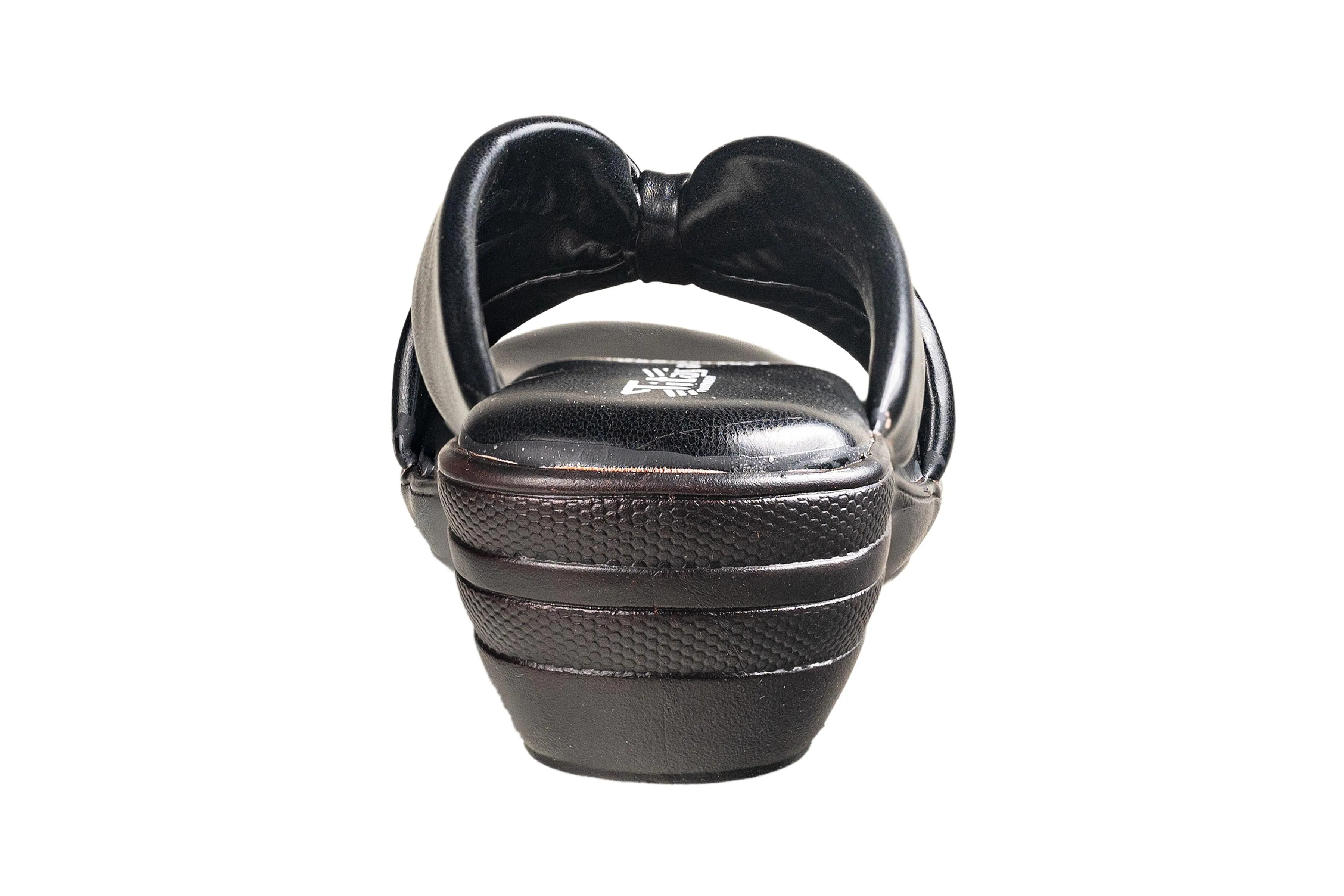 Titas Ladies Black Chappal (Cs C 241204)