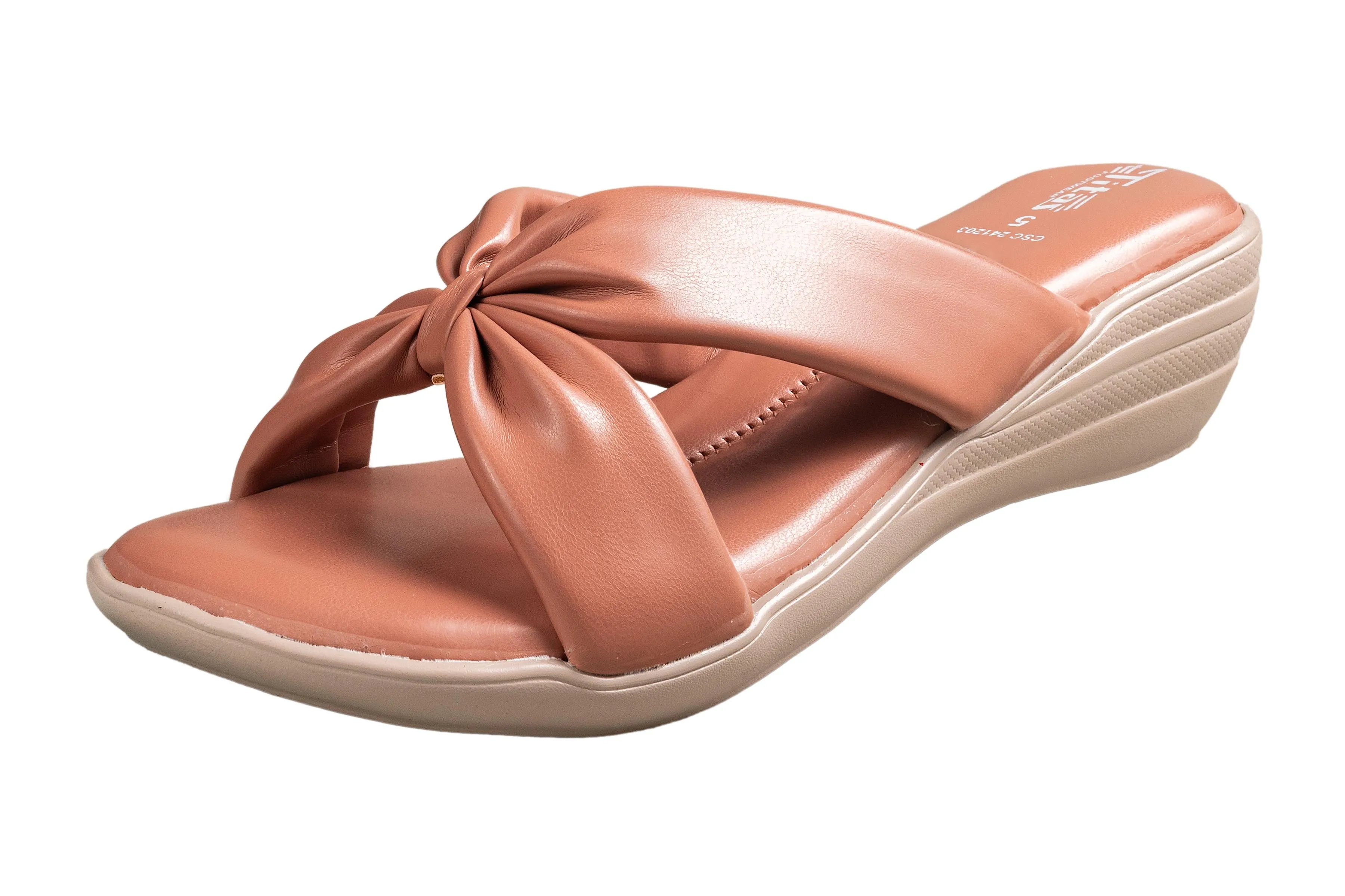 Titas Ladies Peach Chappal (Cs C 241203)